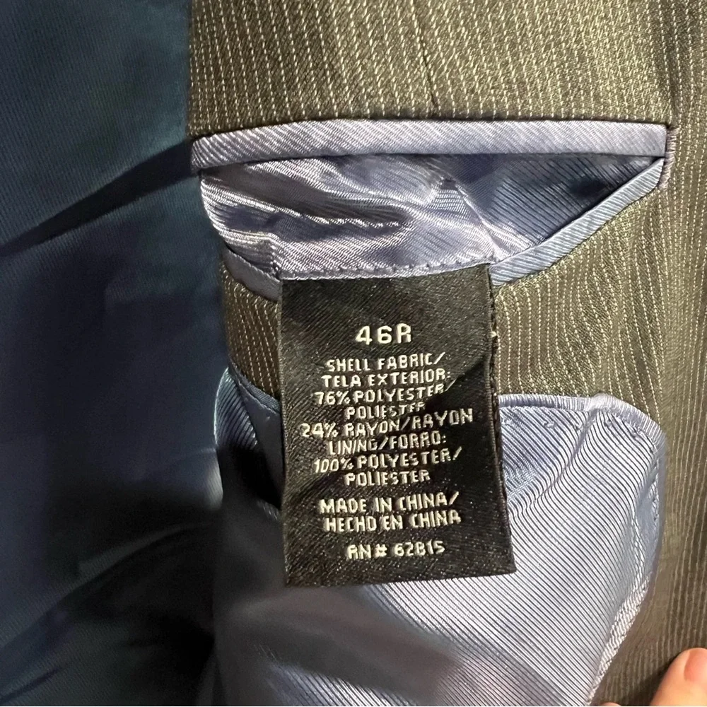 jf j.ferrar Charcoal Blazer with Blue Lining mens‎ 46